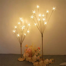 Load image into Gallery viewer, LED table centerpiece 4-piece set with gold finish for wedding and party ambiance