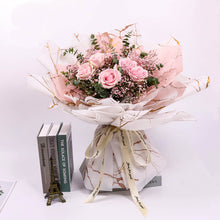 Load image into Gallery viewer, Pink rose flower bouquet for valentines day 
